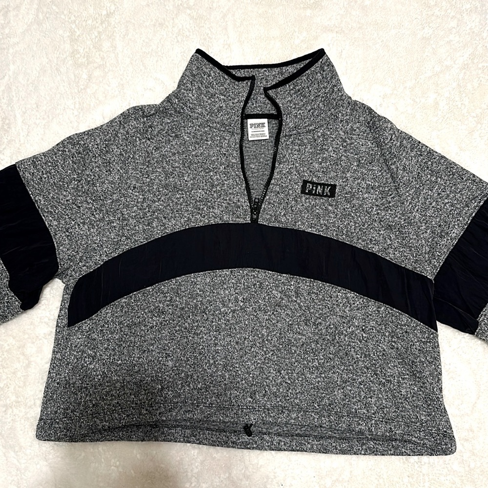 Heather Gray Cropped Victoria’s Secret PINK Quarter Zip